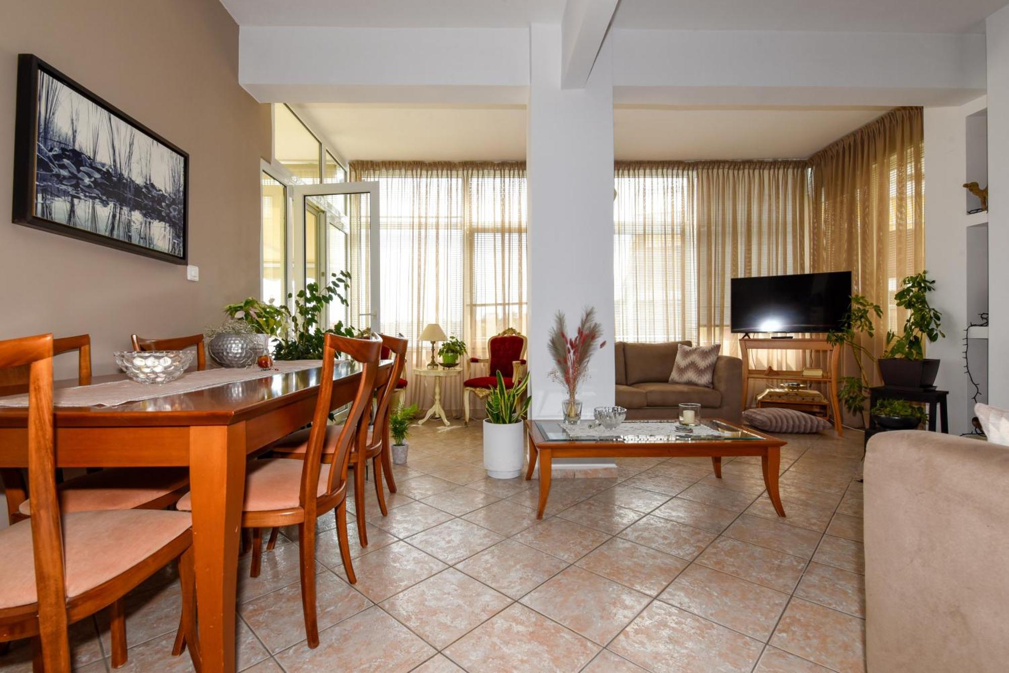 Beach Apartment Palaiontsiflikion Exterior photo